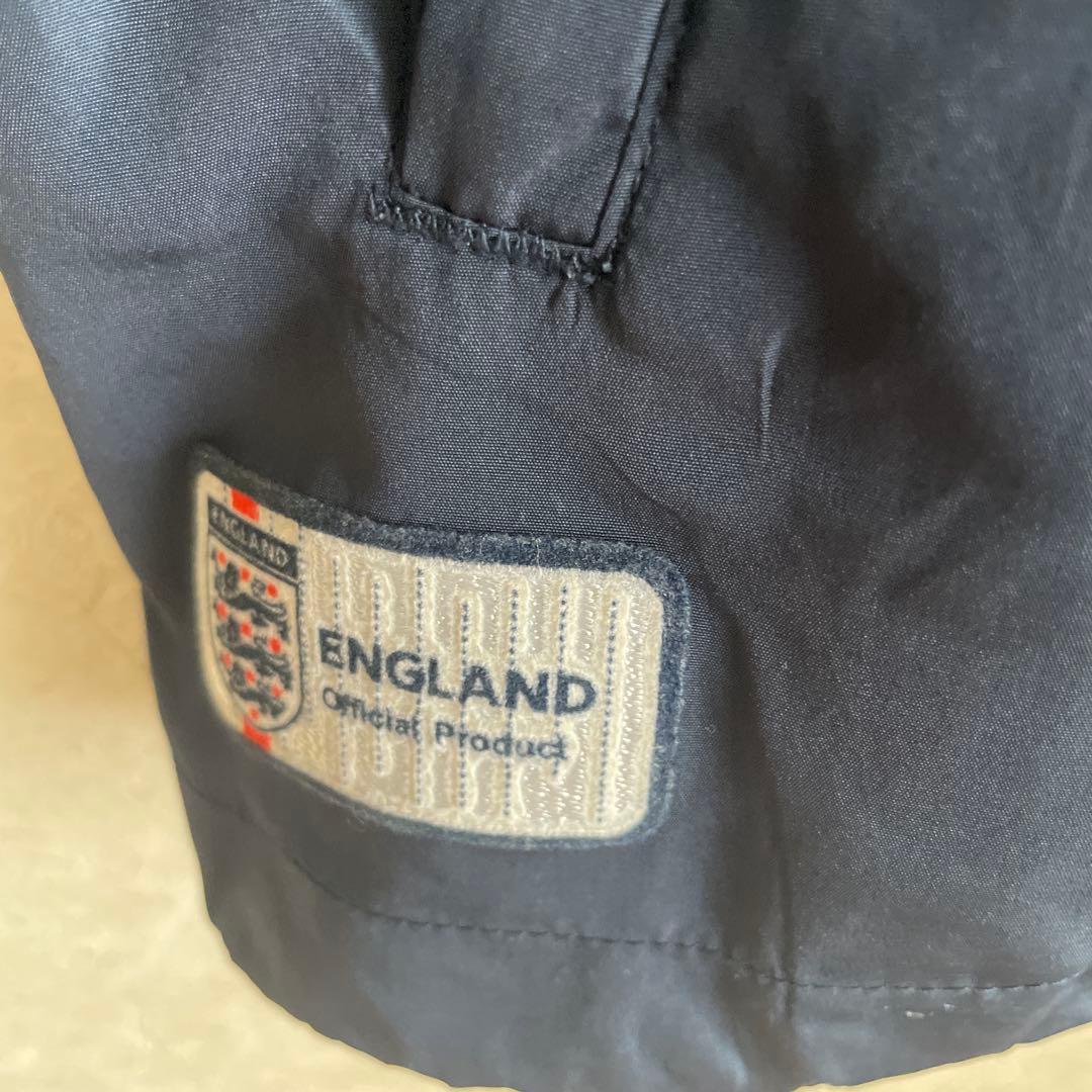 Umbro イングランド ウィンドブレーカー　代表　ナイロンジャケットLサイズ