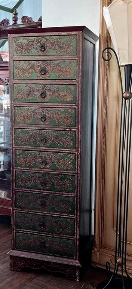 アンティーク　シノワズリ　１０段引出し　チェスト　東洋家具　唐箪笥　中国風文様