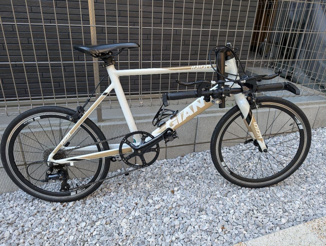 GIANT IDIOM ミニベロ クロスバイク