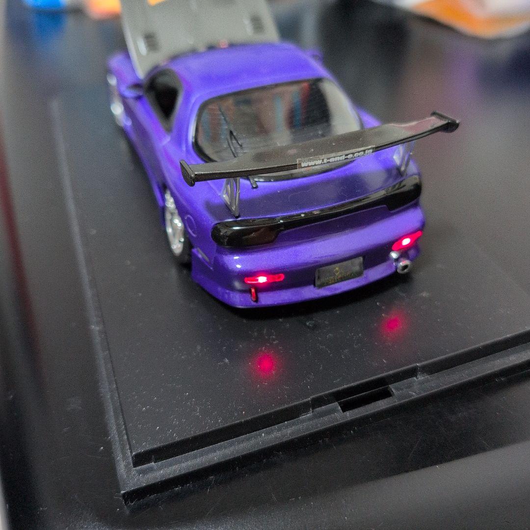 パープル FD3S RX-7 完成模型　点灯あり