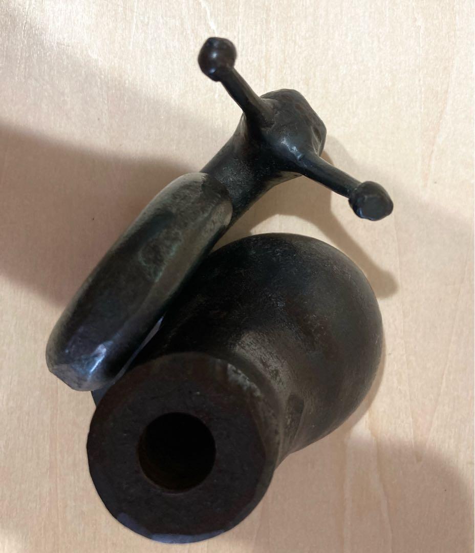 作者不詳 ●鉄のカタツムリのお洒落なペン立て●