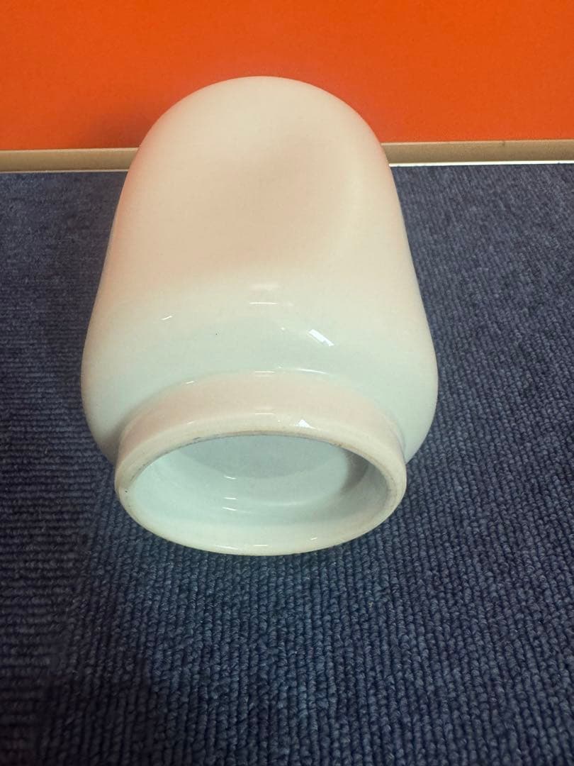 1751 中村清六　白磁　花瓶