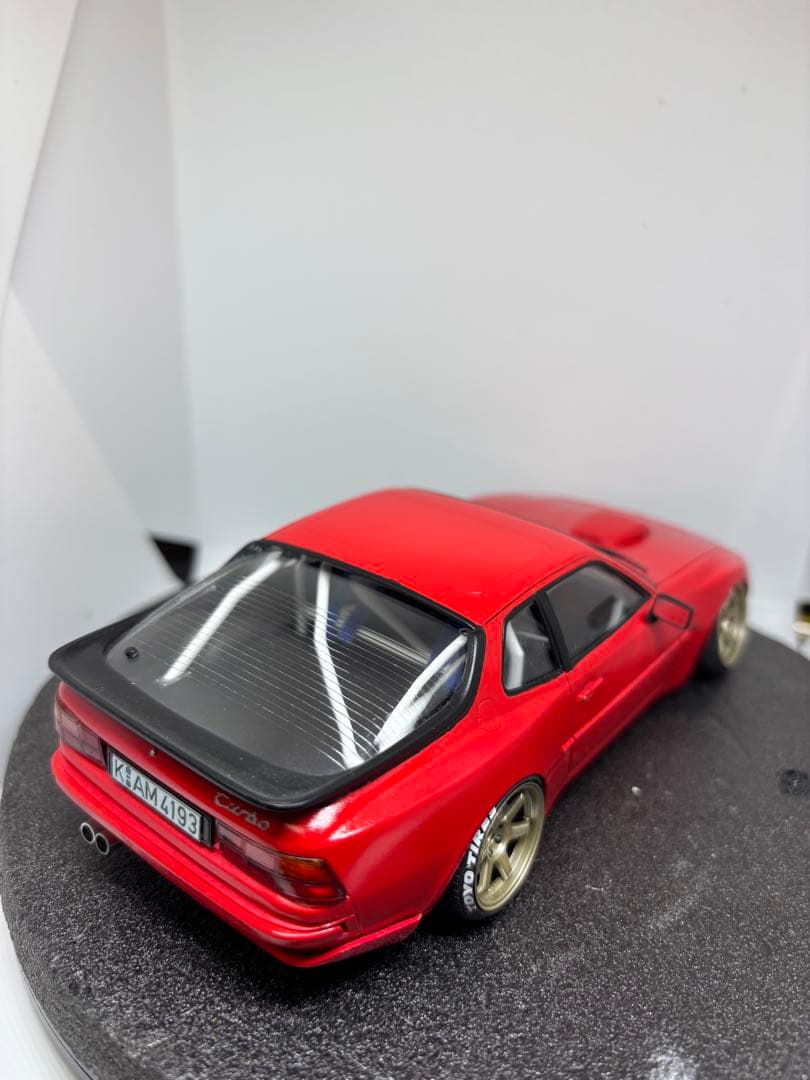 プラモデル完成品　ハセガワ　ポルシェ 944 ターボ　ストリート戻し　1/24