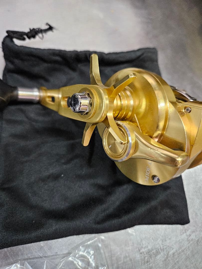 19 シマノ　オシアコンクエスト　CT 301PG