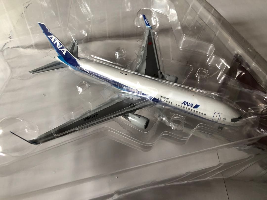 全日空商事　1/200 ANA B767-300ER 旧塗装