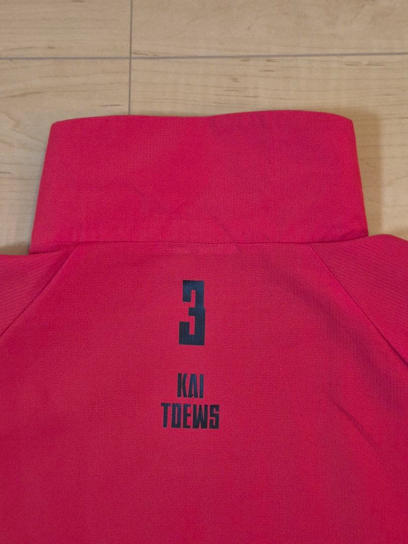 adidas アディダス アルバルク東京3 テーブス海 ジャケット