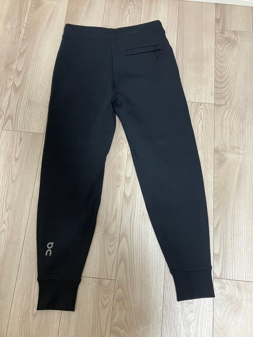 ウォーキング・ランニングウェア On Focus tech sweatpants