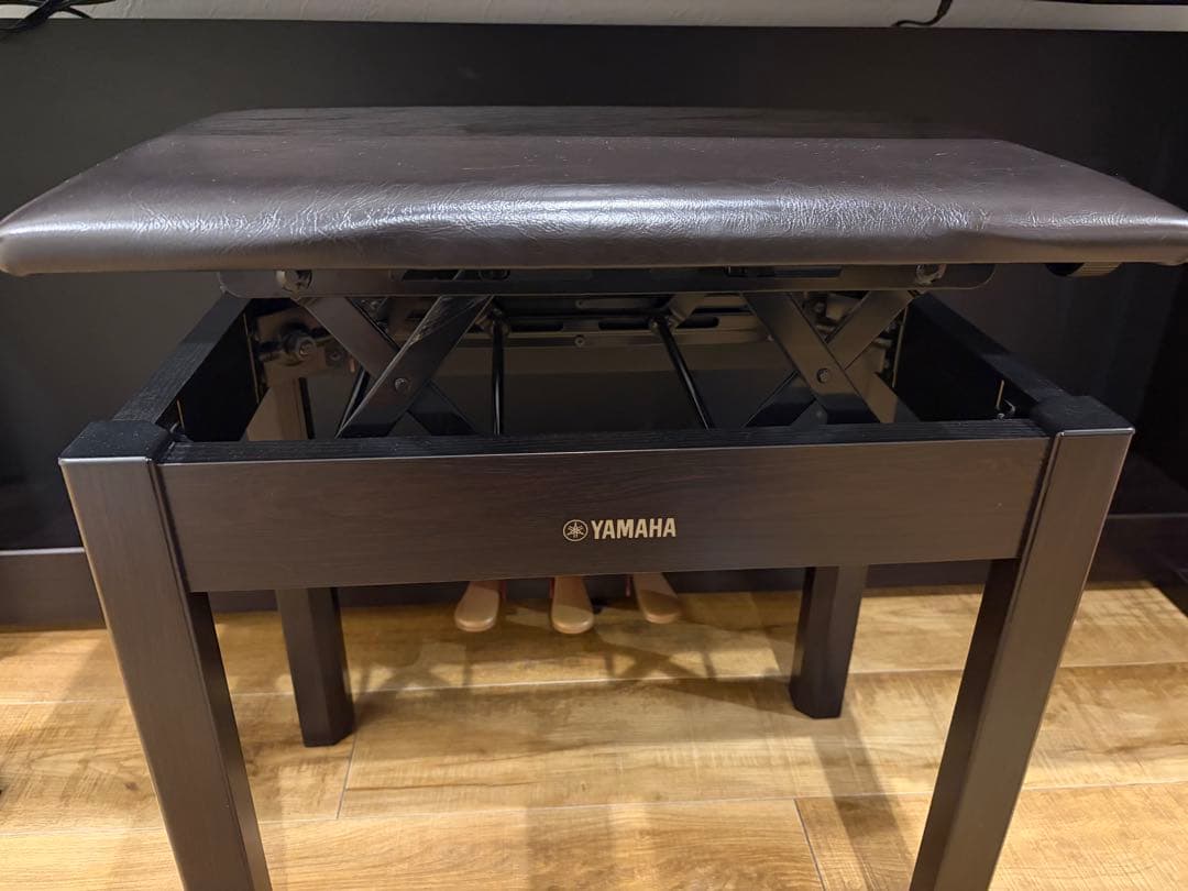 YAMAHA 電子ピアノ　Clavinova CLP645 ダークローズ