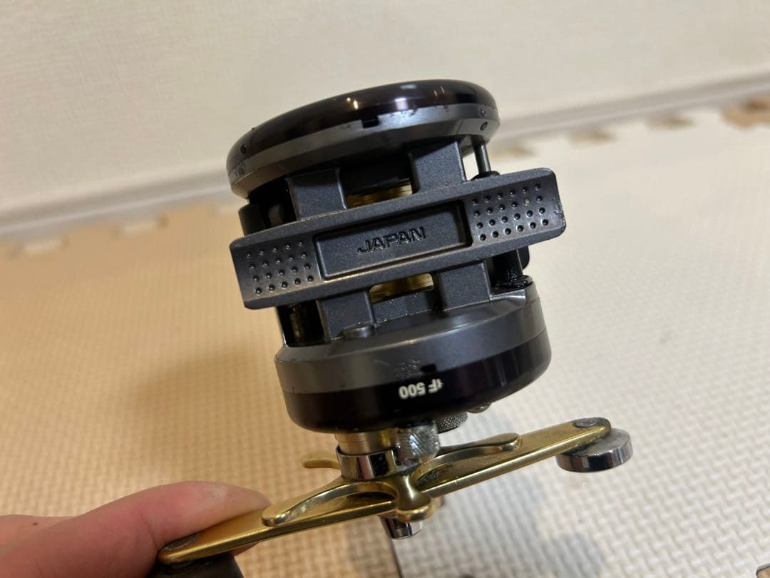 シマノ　AXIS 401F 左巻き