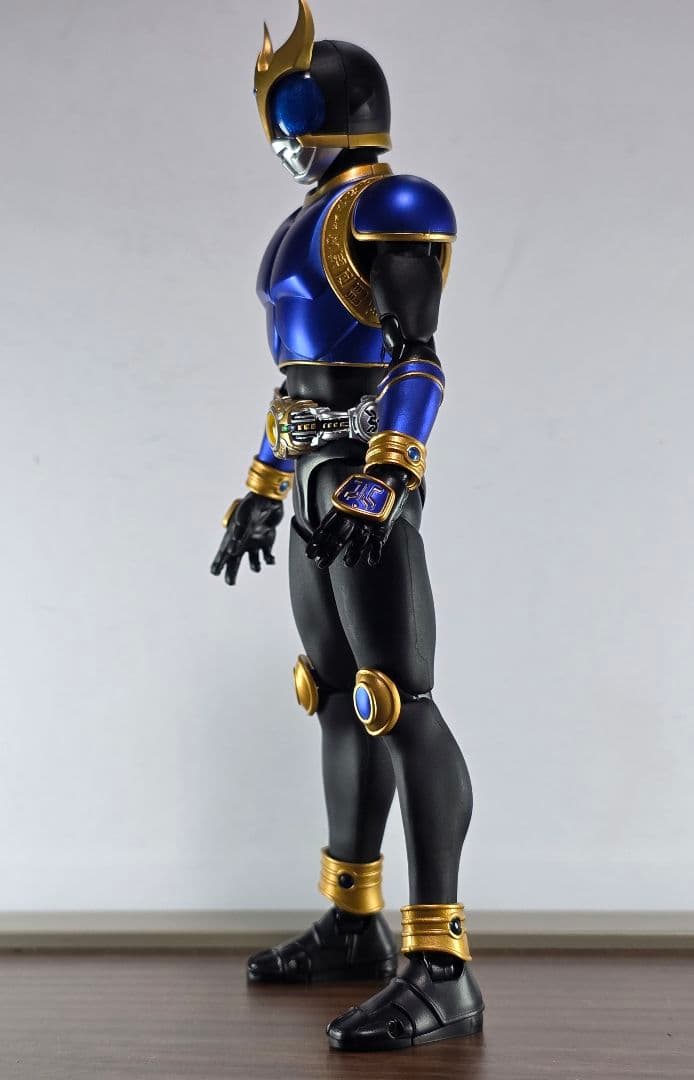真骨彫製法 S.H.Figuarts 仮面ライダークウガ ライジングドラゴン
