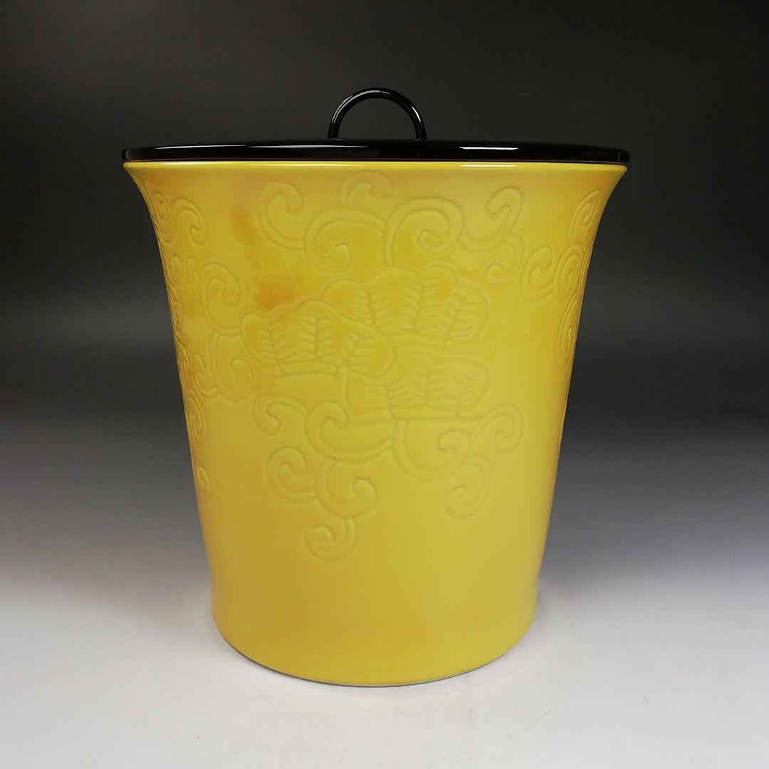 Ｗ１９１　水指　『膳所焼』『黄交趾　棒先』『淡海ぜぜ陽炎園 造』　共箱　茶道具