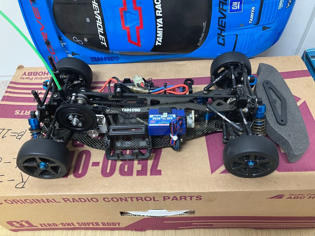 タミヤTA-04 PRO OP多数プロポアンプサーボ付き【大幅値下げ】
