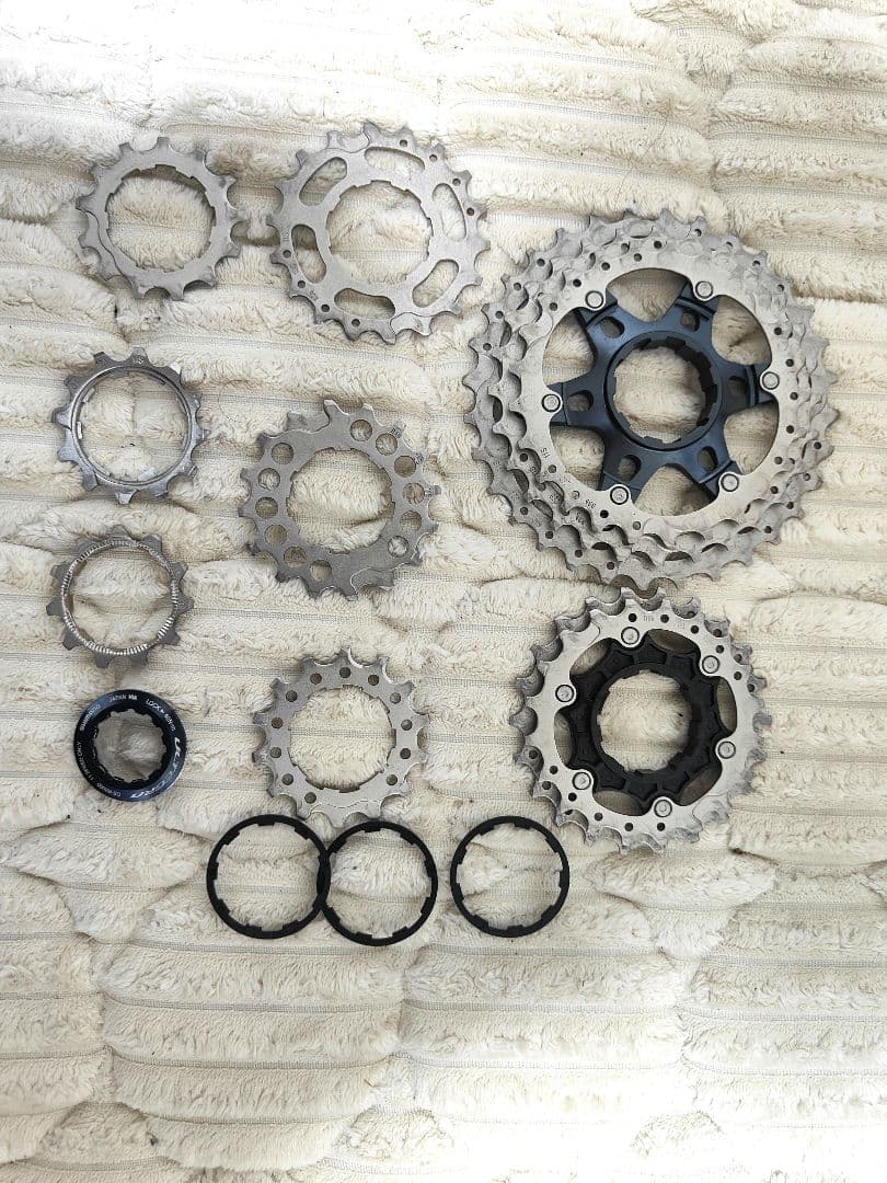 シマノ　スプロケット　ULTAGRA CS-R8000 11-32t　美品☆