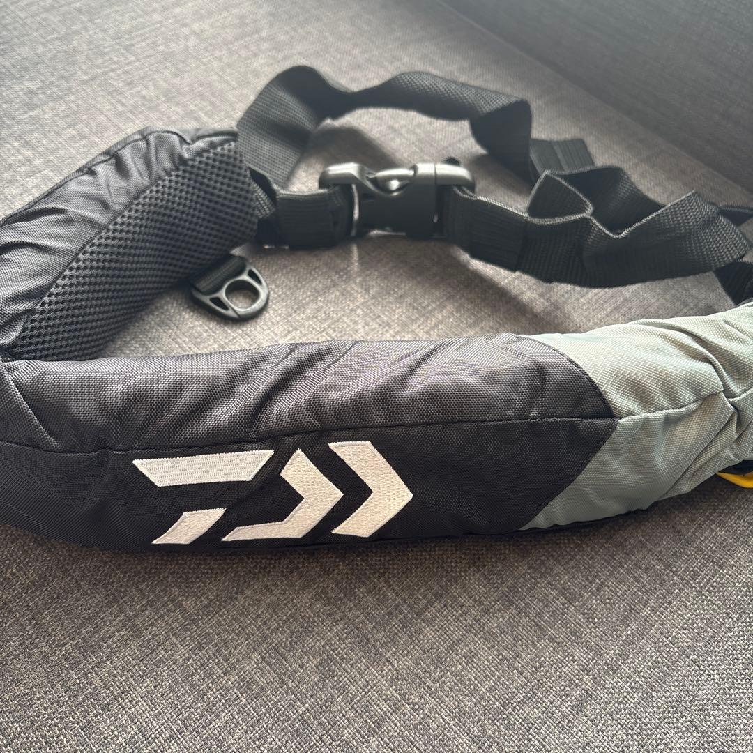 2個セットDAIWA 自動膨張式ライフジャケット DF-2709 ブラック