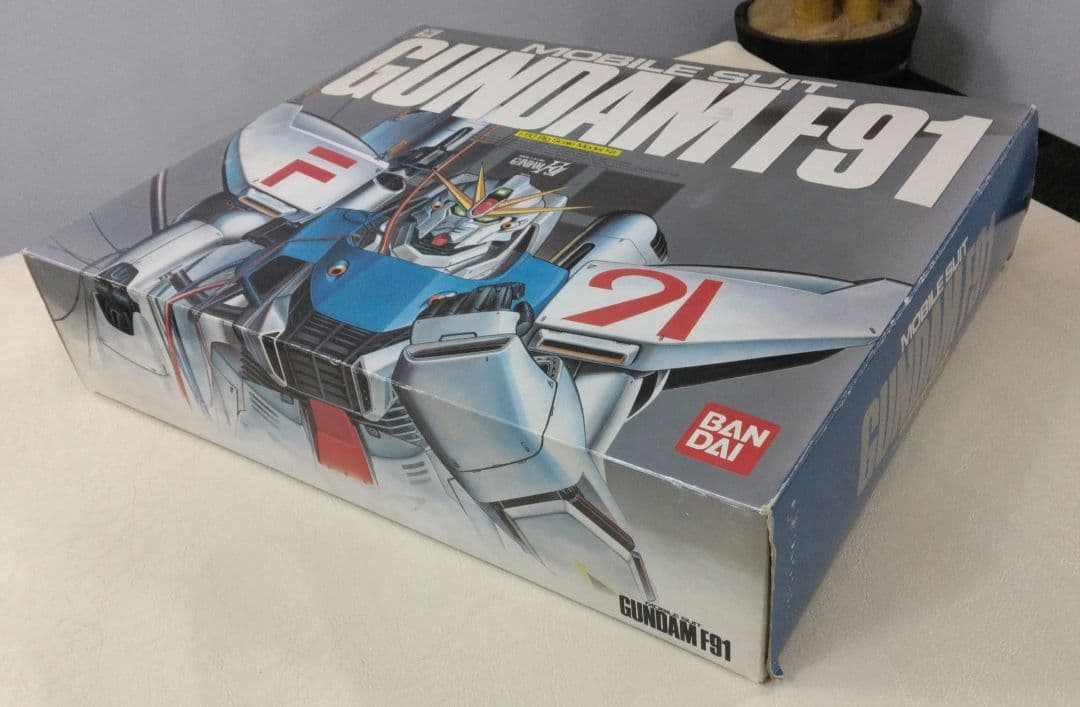 新品　未組立　最安値　1/60　F91　ガンプラ