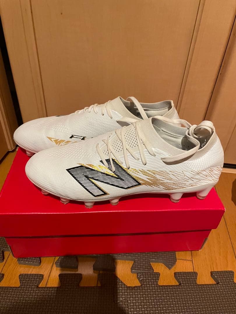 シューズ New Balance FuronV8 HG 26.5cm