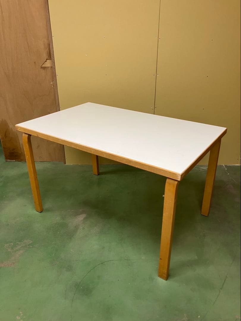 Artek Aalto テーブル　A
