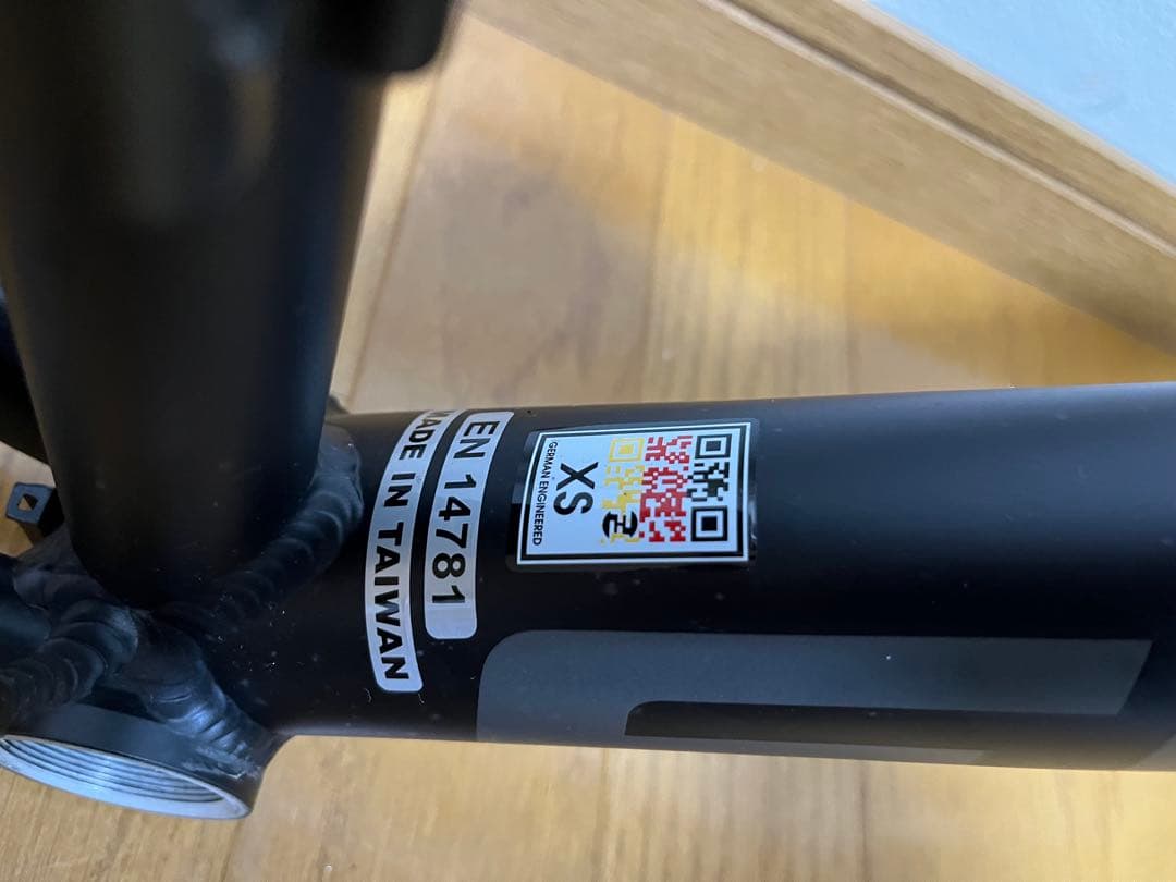 FOCUS ロードバイクフレーム 軽量アルミ