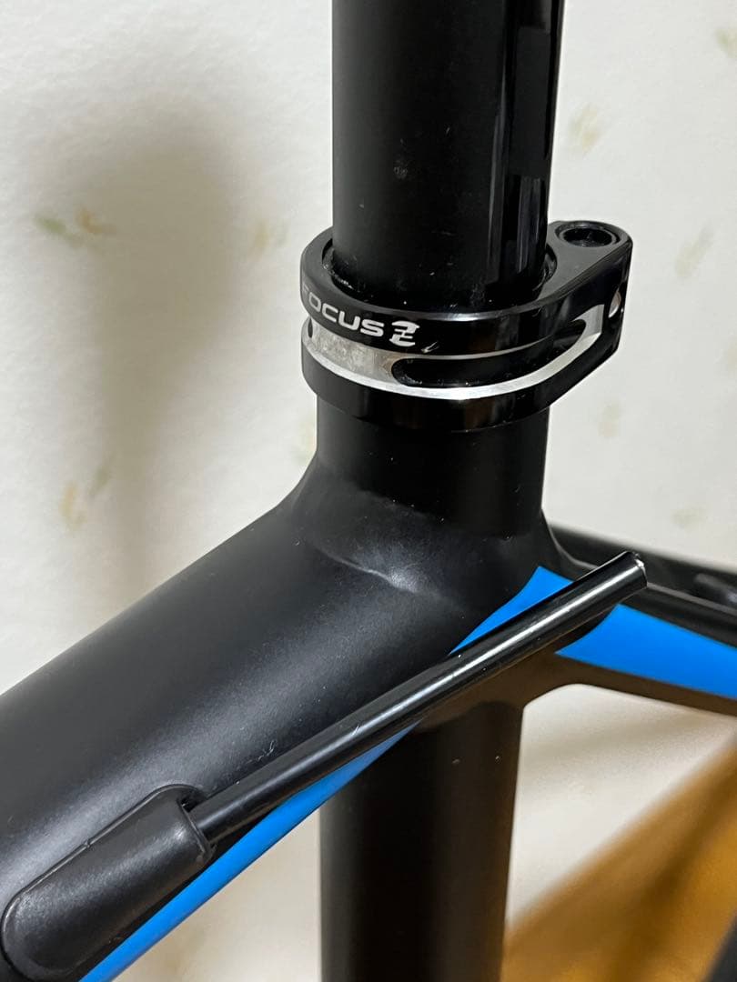 FOCUS ロードバイクフレーム 軽量アルミ