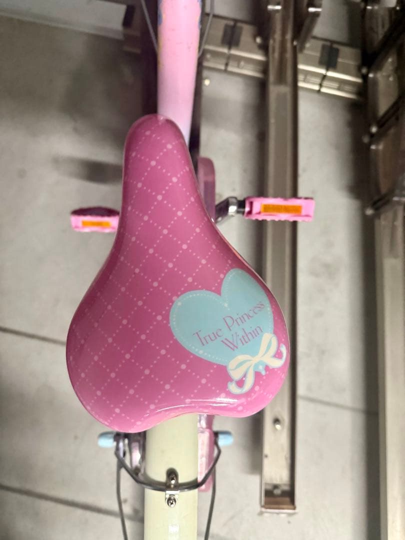 【引き取り限定】ディズニープリンセス 幼児用自転車 16インチ