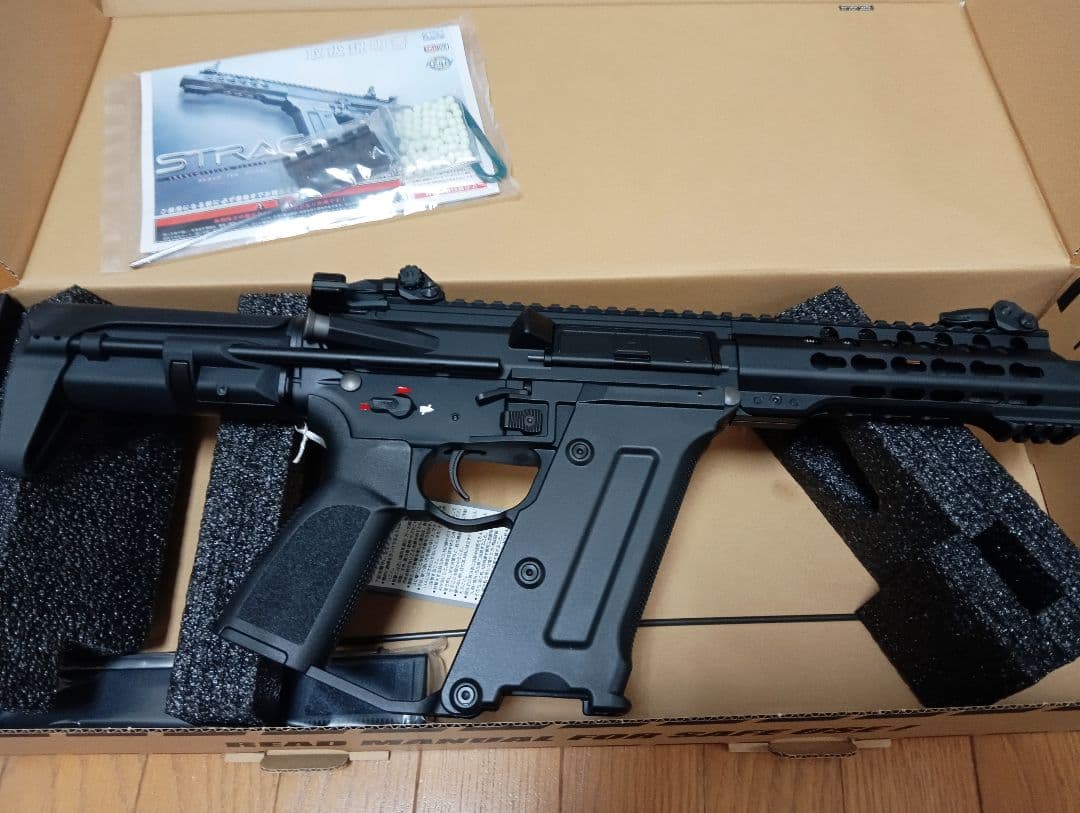 ksc ストラック　teg 　コンパクト　電動ガン　SMG　予備マガジン付き