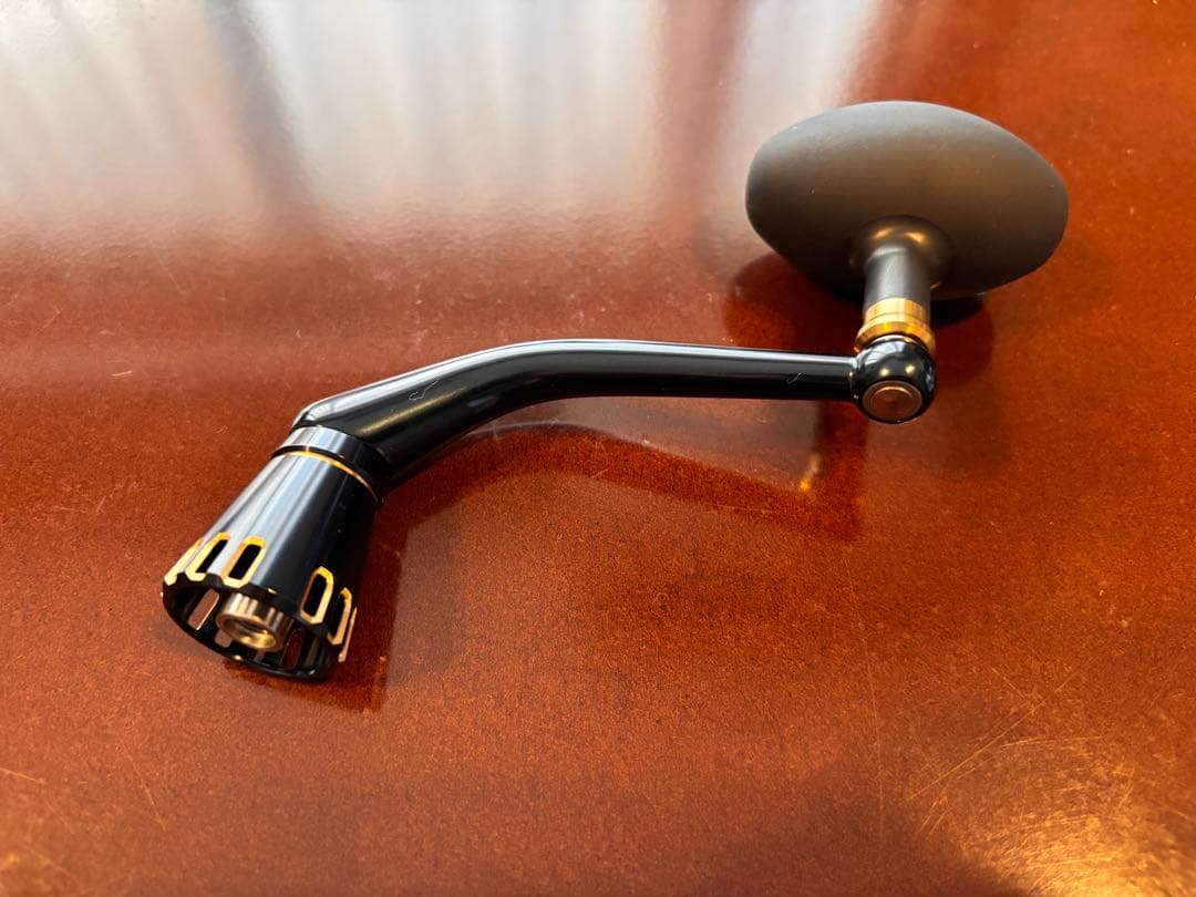 25ソルティガ25000P純正ハンドル　未使用品