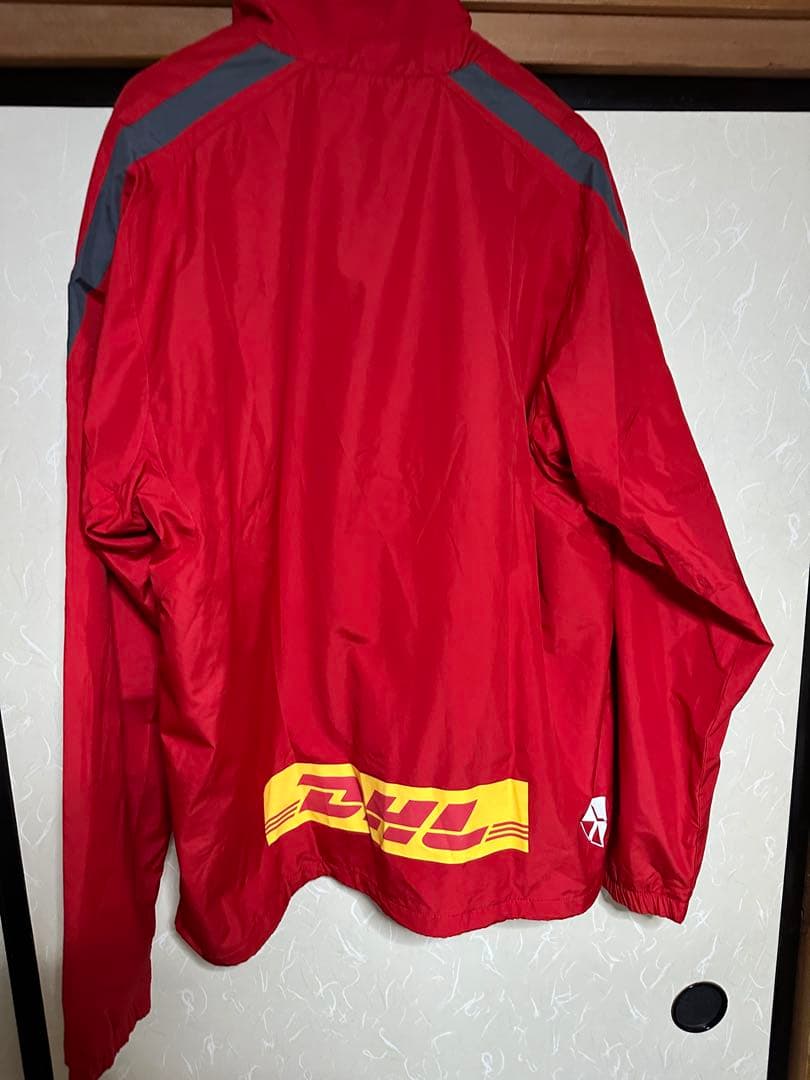 浦和レッズ　支給品　スポンサーロゴ付　ピステ