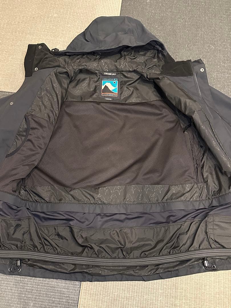 AIRBLASTER ウェア　上下セット　Mサイズ