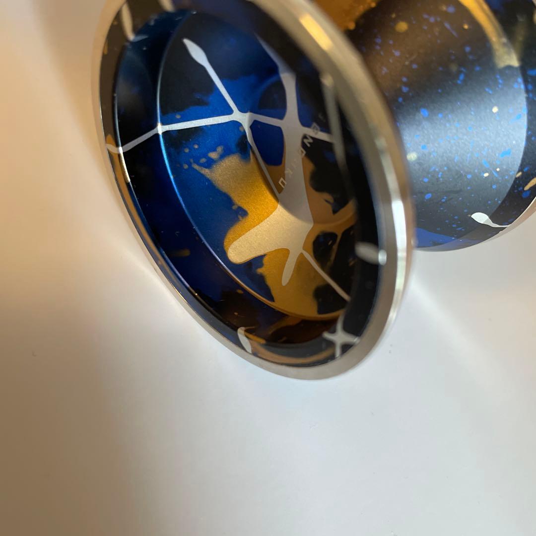 Sengoku 謙信 極　ヨーヨーColor: ブルー / ゴールドリム