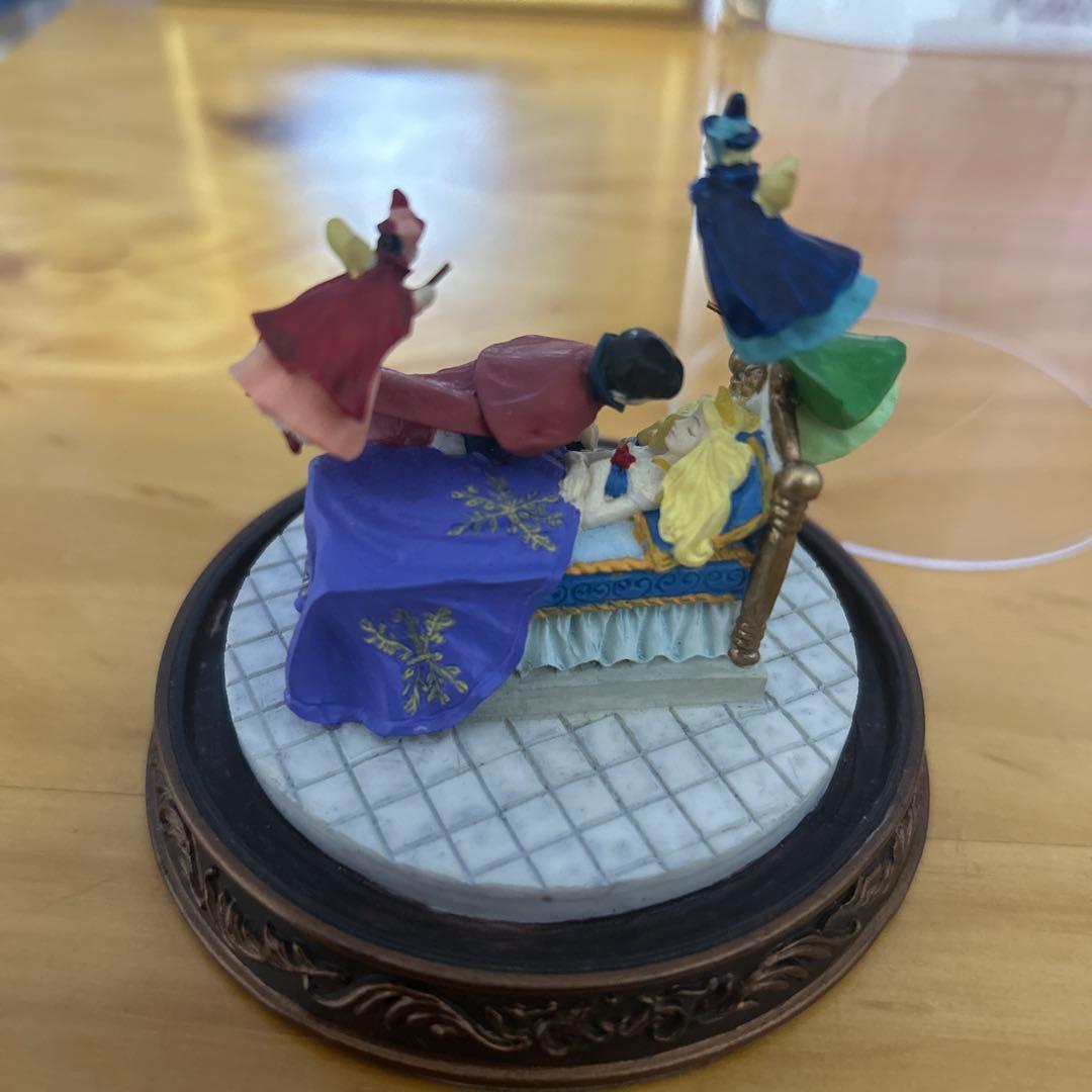 S*i様 ディズニー眠れる森の美女プリンセス　プリンス　妖精　陶器 稀少