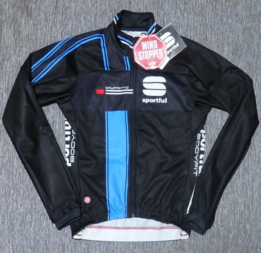 新品　SPORTFUL　ウインドストッパージャケット　Mサイズ　定価￥25850