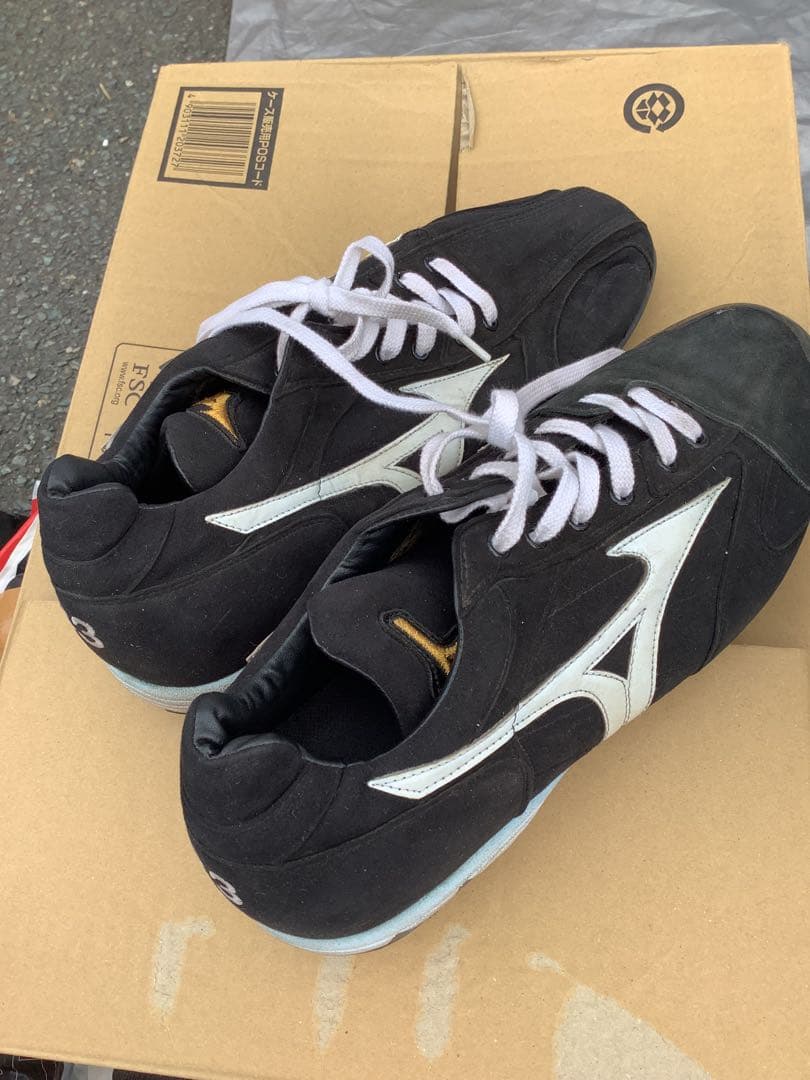 実使用 日本ハムファイターズ プロ支給品 Mizuno スパイク 黒 背番号33