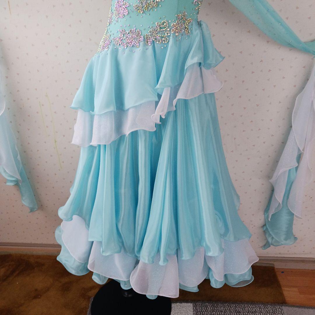 水色オフショルダー社交ダンスドレス