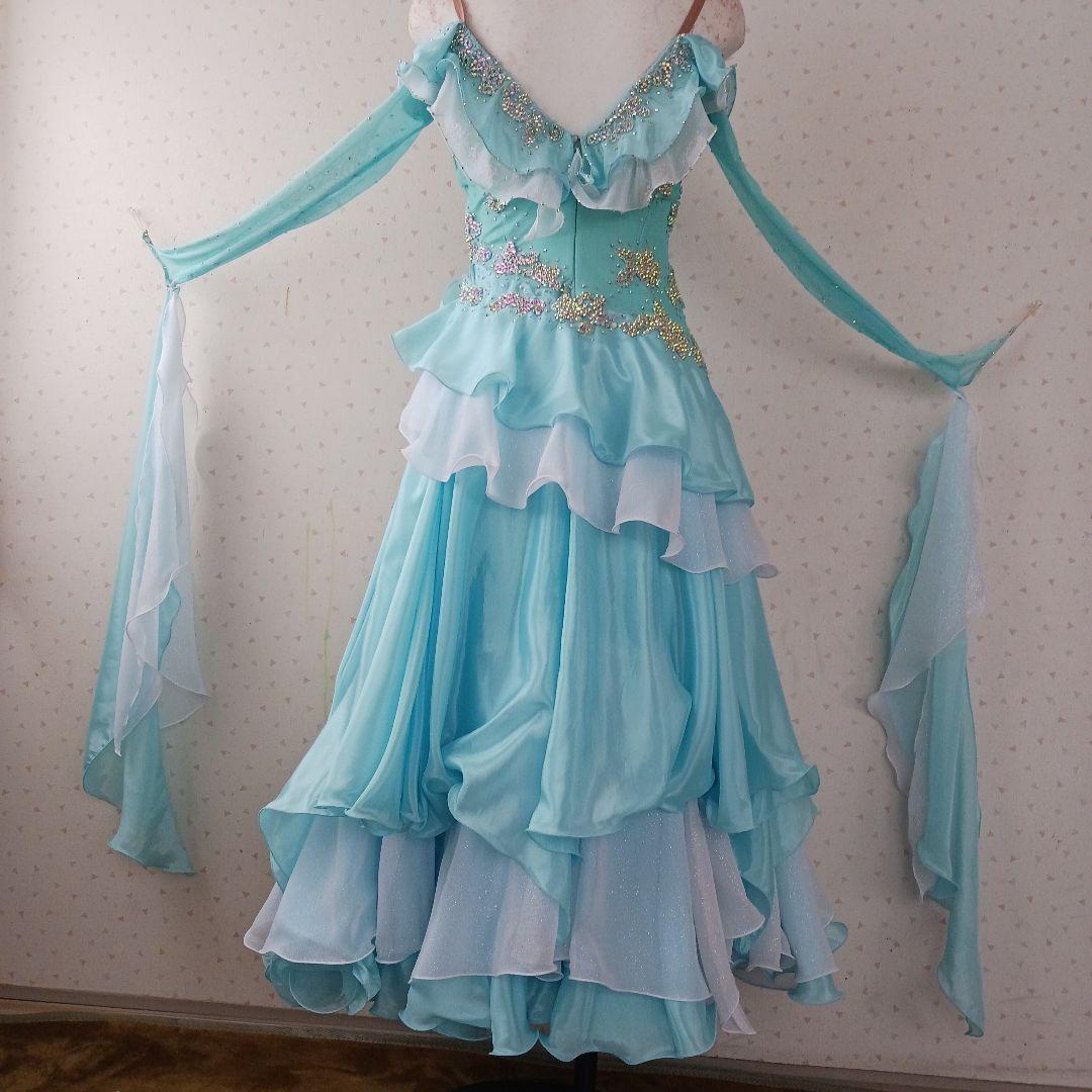 水色オフショルダー社交ダンスドレス