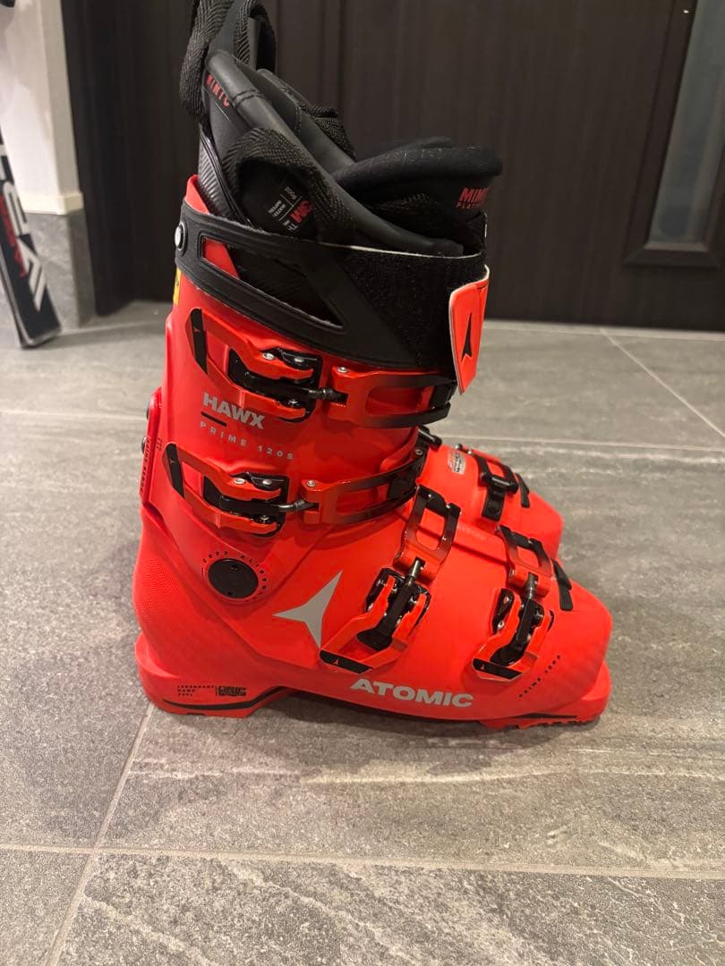 ATOMIC HAWX レッド スキー靴