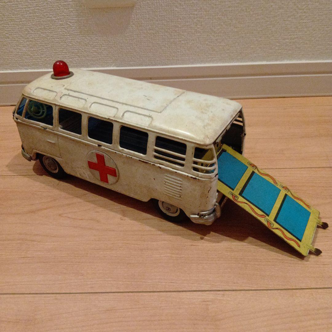 バンダイ VOLKSWAGEN アビュランス 約25cm