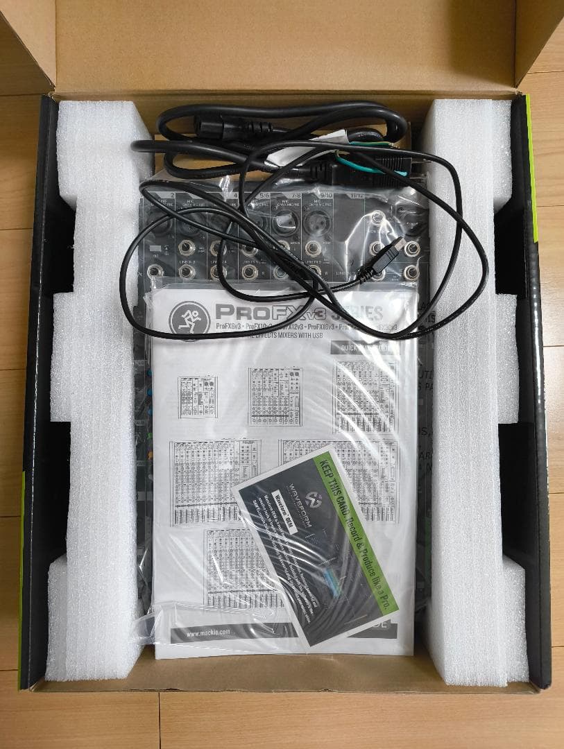 MACKIE PROFX12v3 アナログミキサー