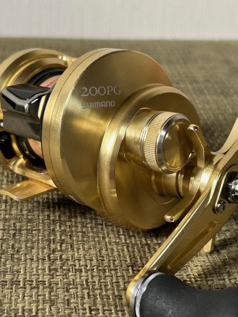 ★ 中古　シマノ 15オシアコンクエスト　200PG★