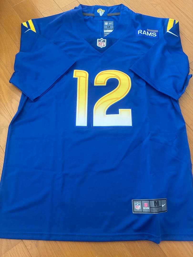 セントルイス・ラムズ　プカ•ナクーア　ユニフォーム　Mサイズ　新品未使用タグ付き