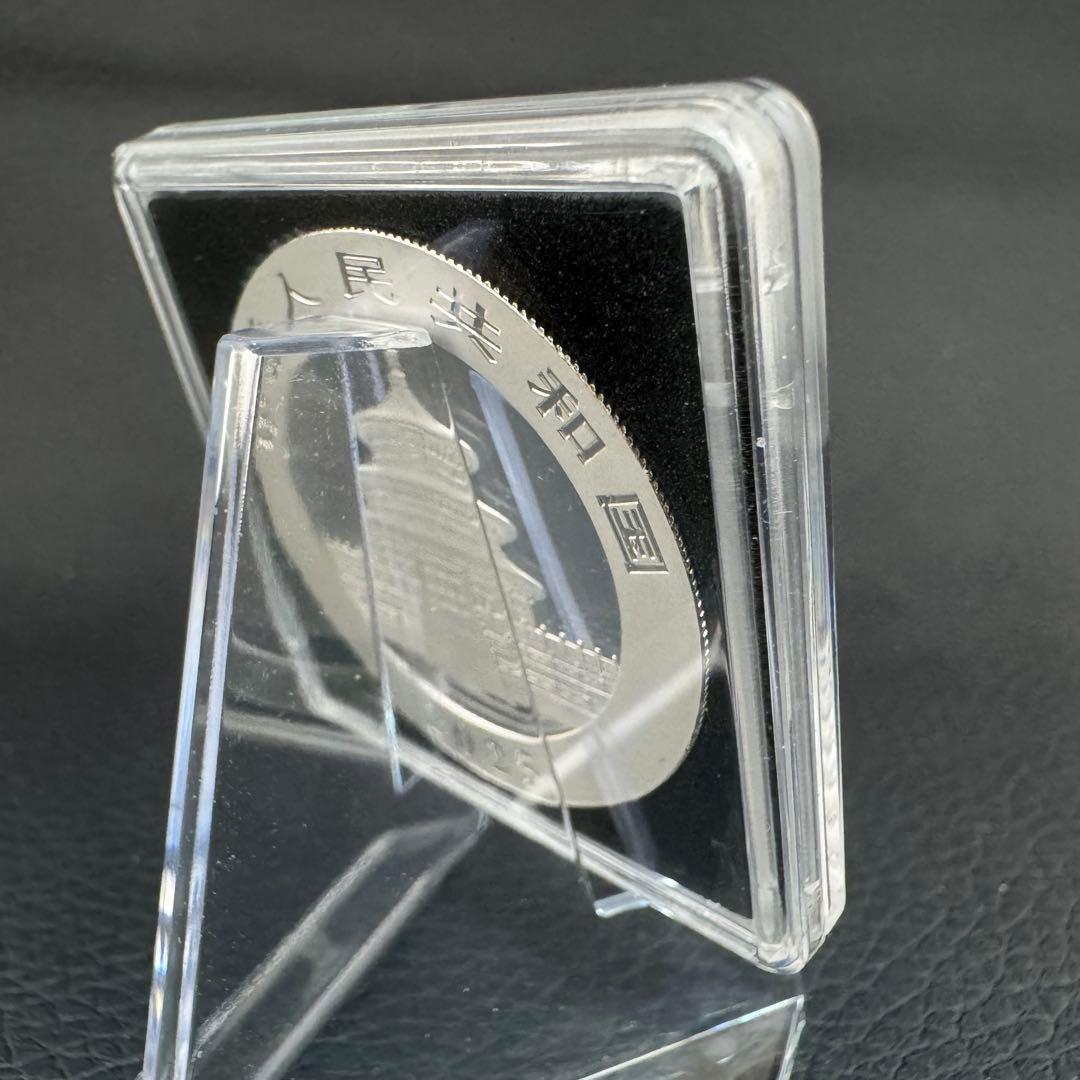 中国 パンダ 銀貨 2025年超最新 純銀 カラー特別版 観賞用ケース入り