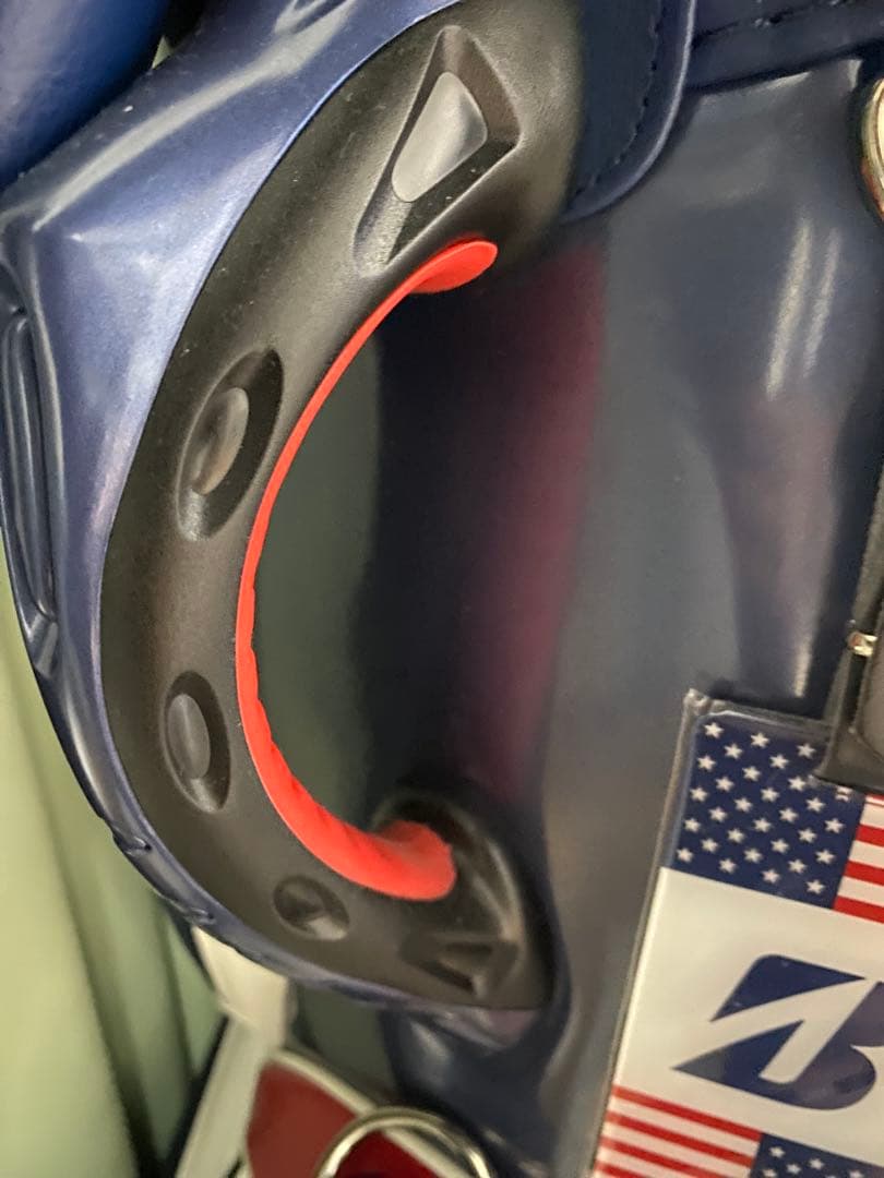 BRIDGESTONE ゴルフバッグ アメリカ国旗デザイン。メジャーコレクション