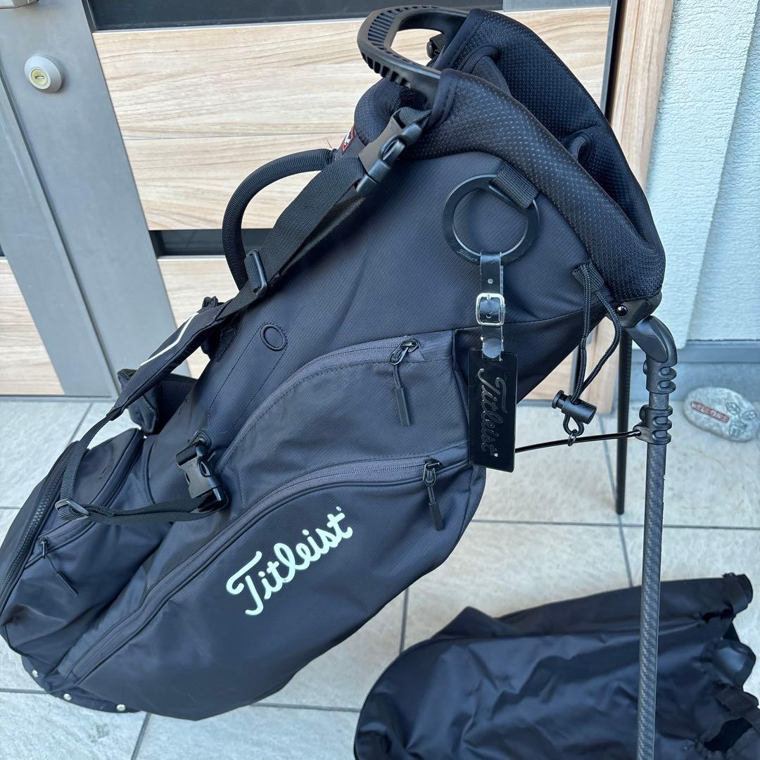 タイトリスト　超軽量スタンドキャディバッグ　2025 今期モデル　美品