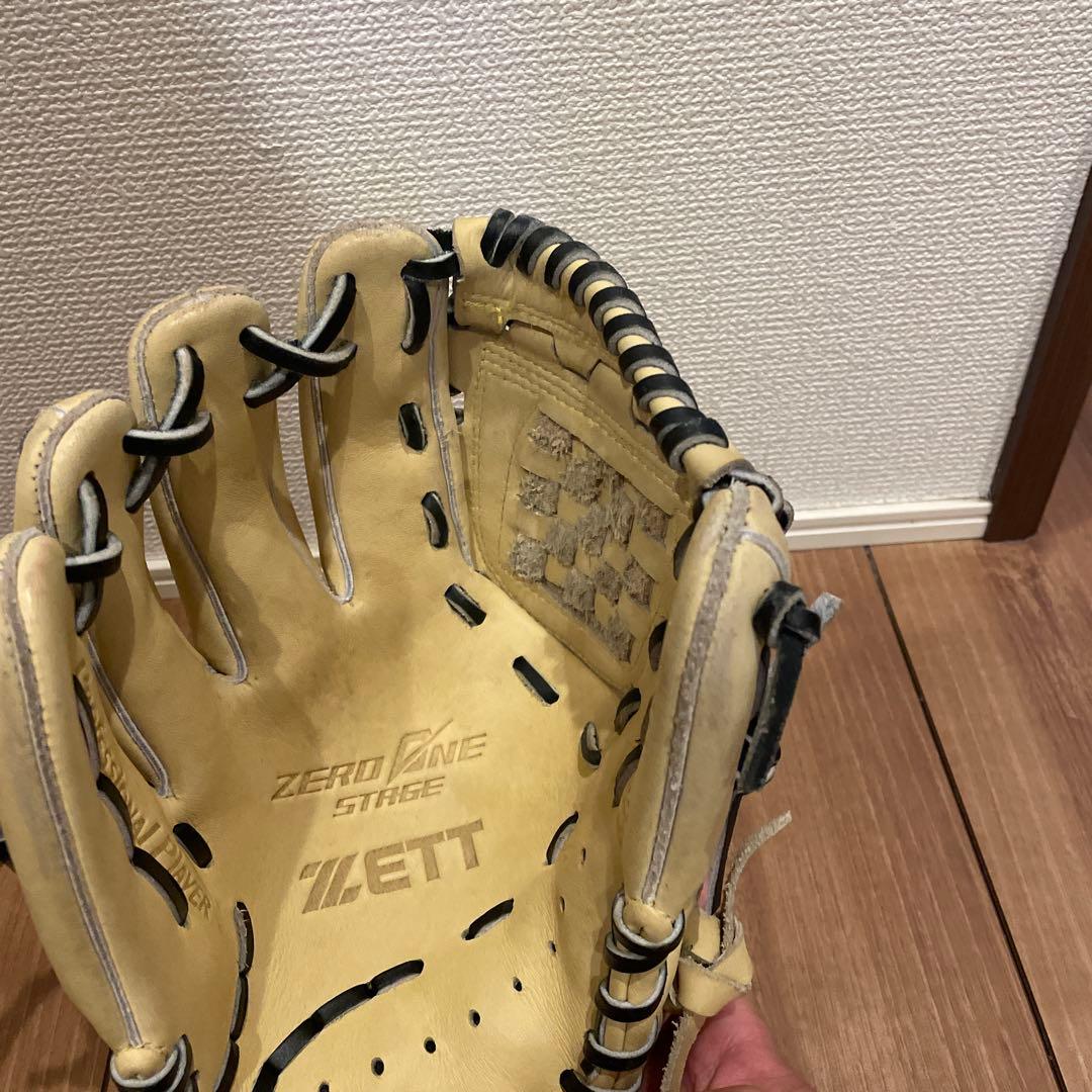 ZETT ZERO ONE STAGE 少年軟式グローブ クリーム色　左投げ