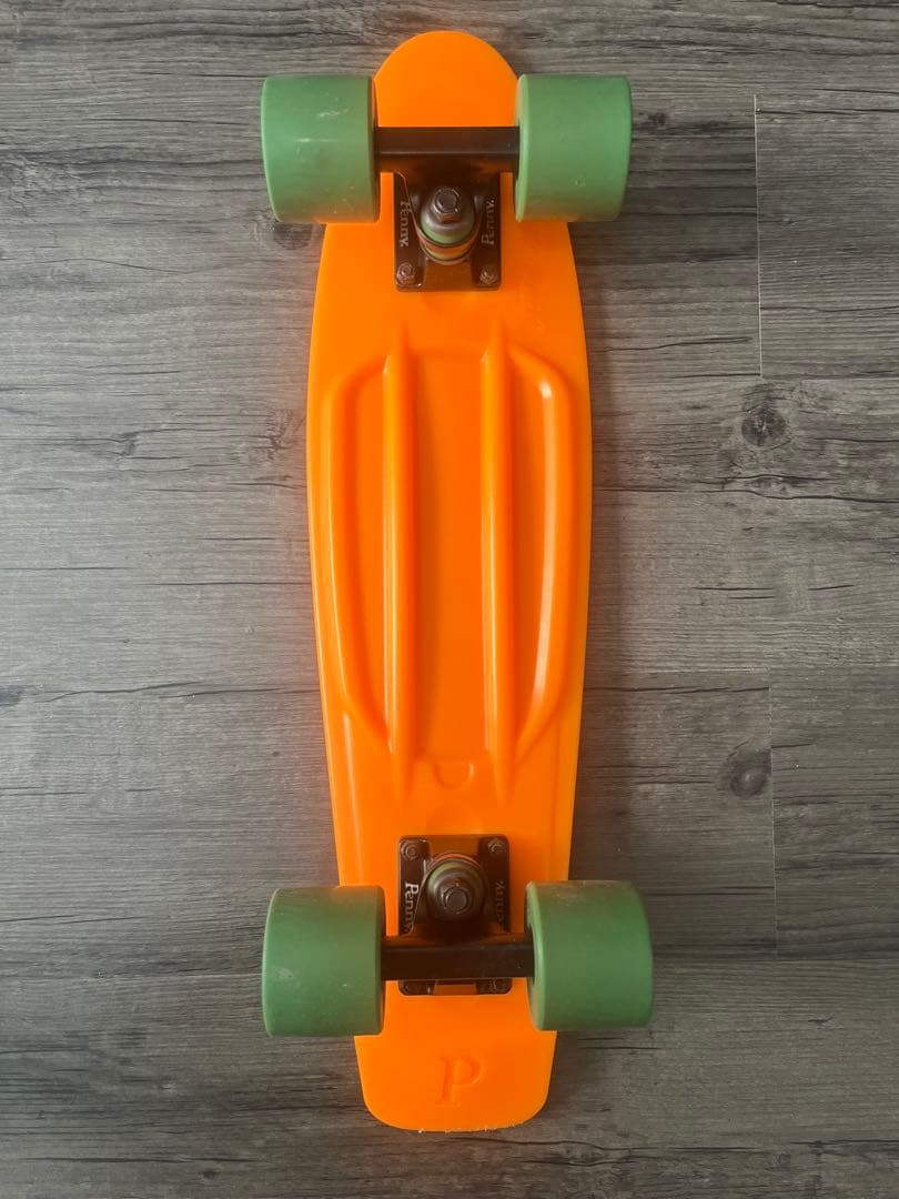Penny スケートボード オレンジ　22インチ