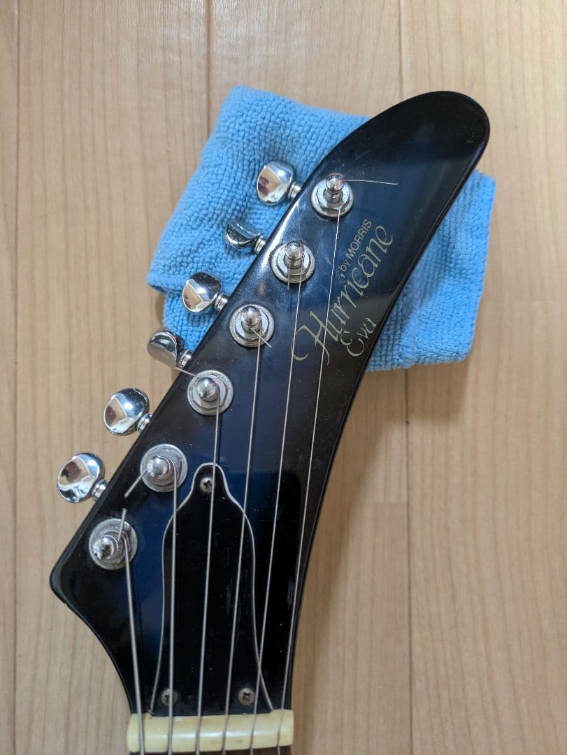 HURRICANE EVA エクスプローラーエレキギター