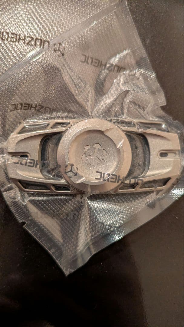 「正規品」JUZHEDC フィジェットトイ　音叉　ハンドスピナー　EDC