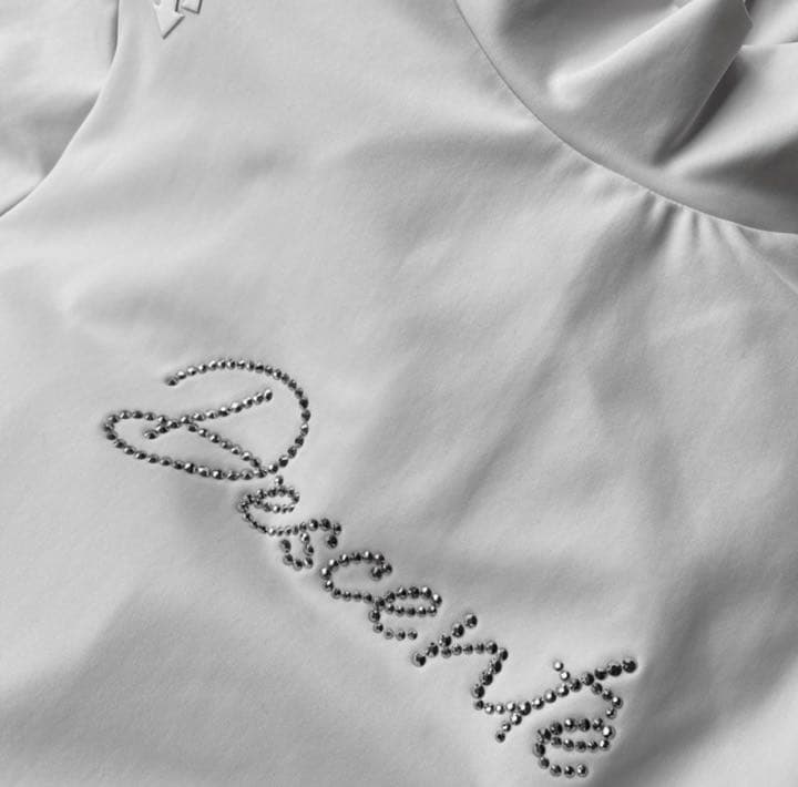 デサントゴルフ　LUXE クリスタルコレクション サイズ：S ピンクパープル