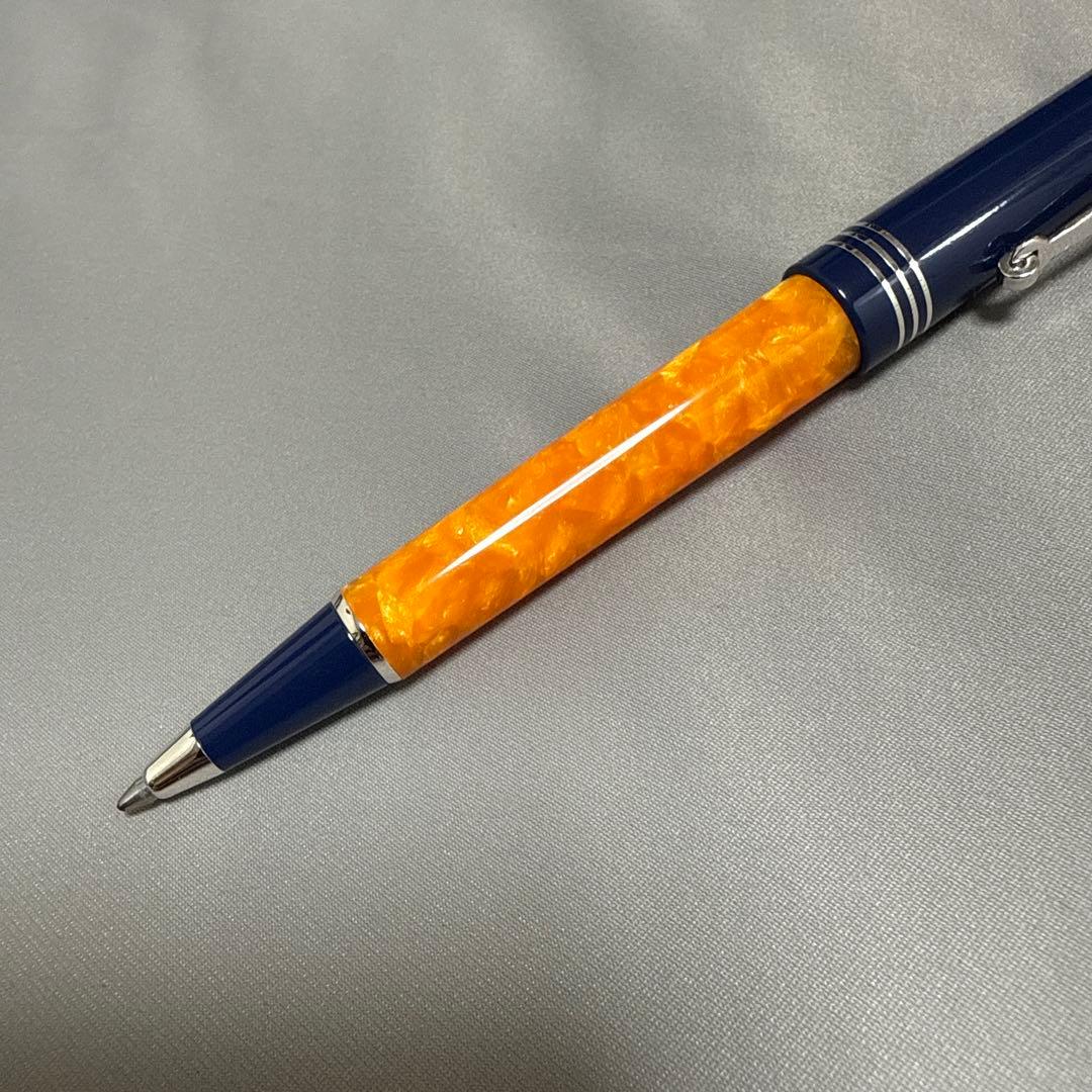 レオナルド「モーメント ゼロ トラモント シルバートリム」ボールペン