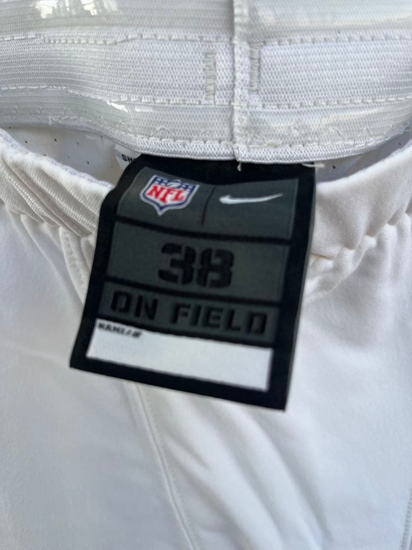 カウボーイズ選手着用済み Nike NFL パッド付きパンツ ホワイト