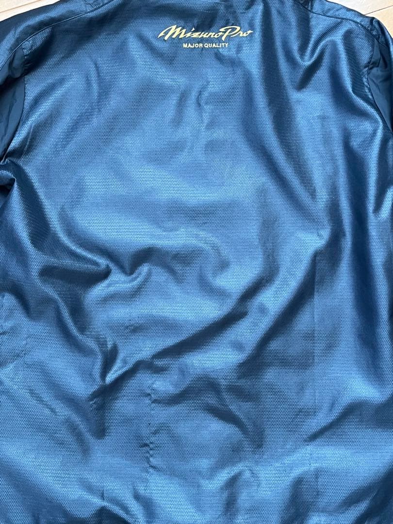 ミズノプロ　ウィンドブレーカー　Ｏサイズ
